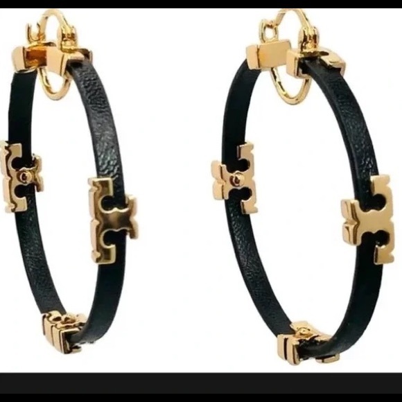 🆕 Authentic TORY BURCH Gold Black Serif T & Leather Hoop Earrings - Picture 7 of 12